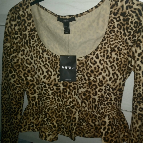 Forever 21 - Picture 12 of 16